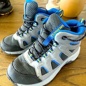 Like New Boy Merrell Boots